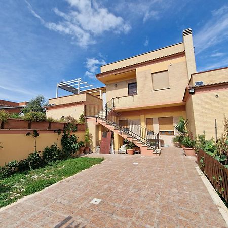 Vista Mare House Apartment Fiumicino Luaran gambar