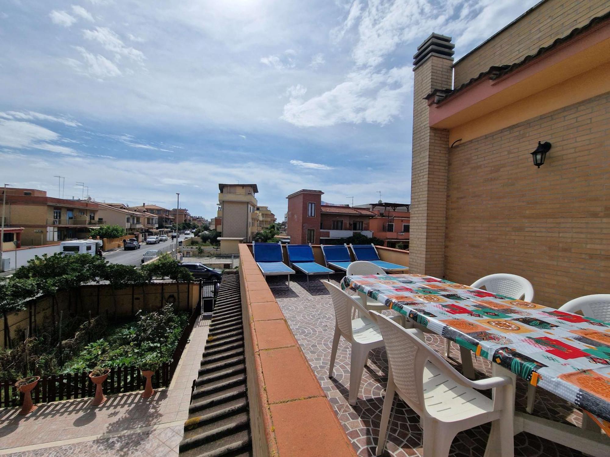 Vista Mare House Apartment Fiumicino Luaran gambar
