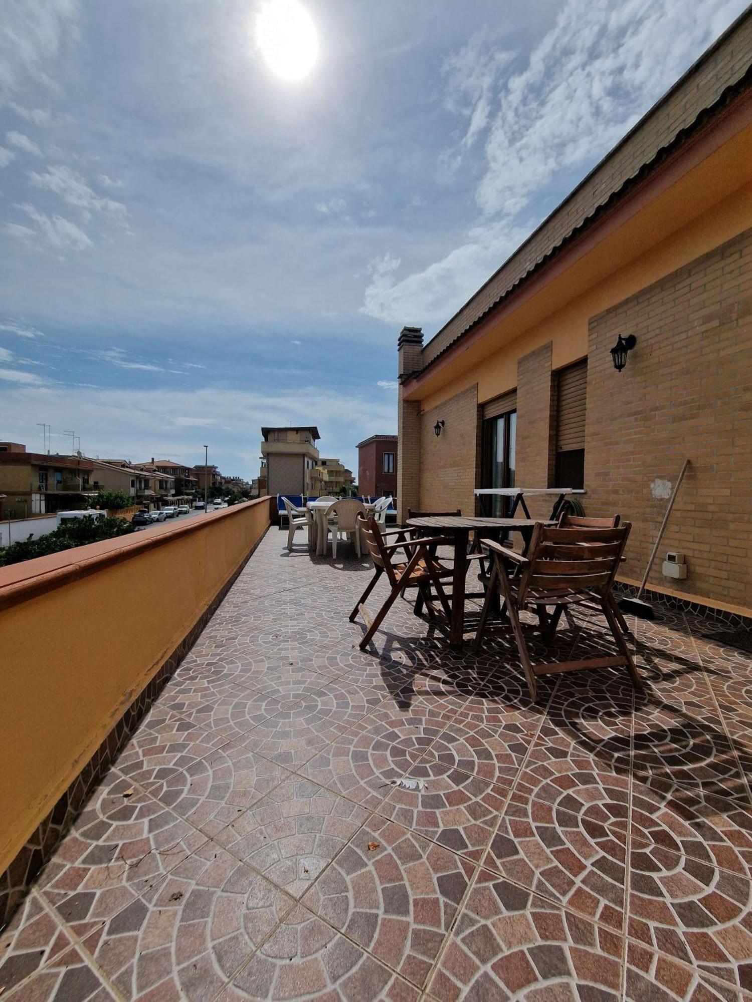 Vista Mare House Apartment Fiumicino Luaran gambar