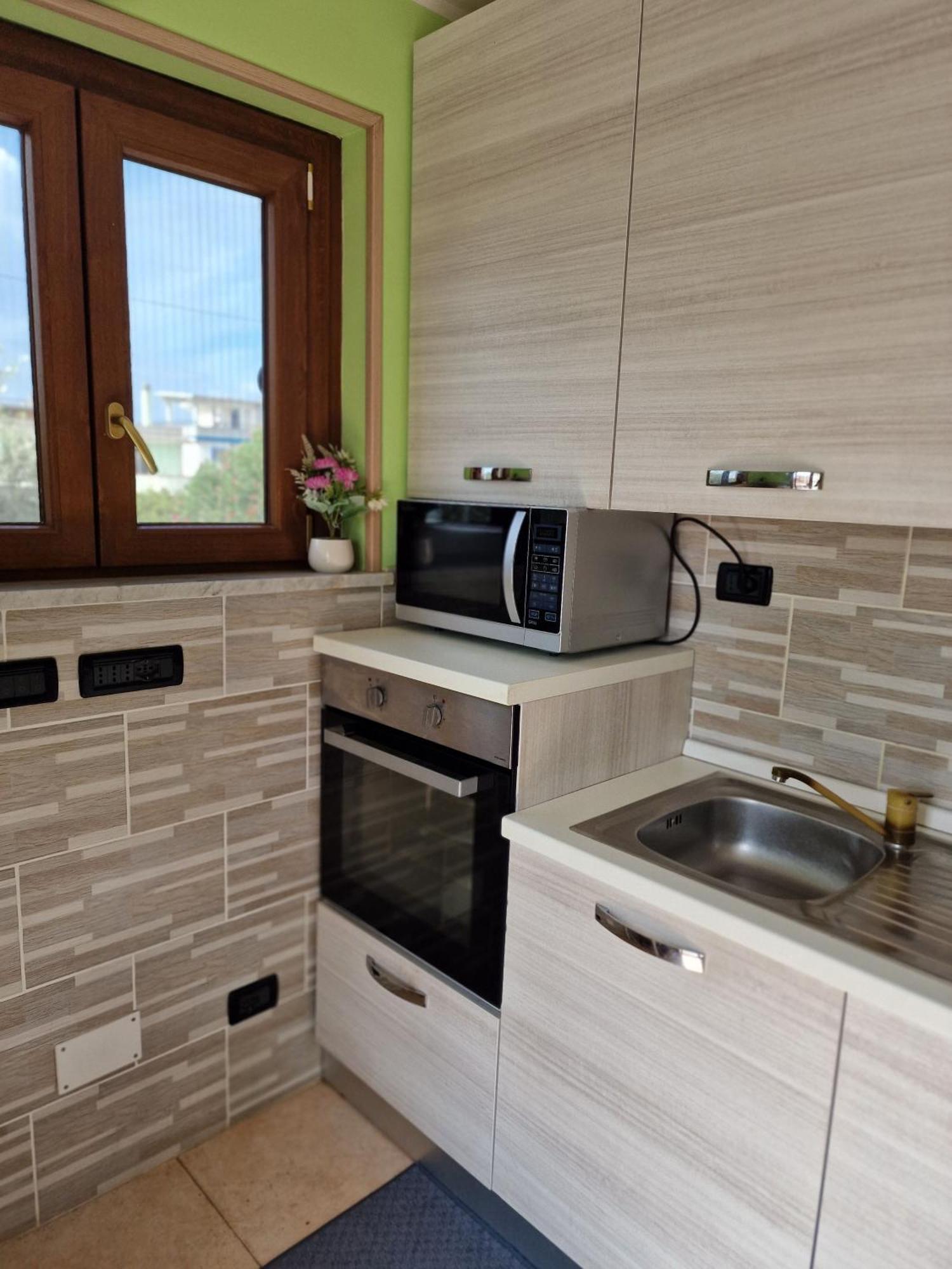 Vista Mare House Apartment Fiumicino Luaran gambar